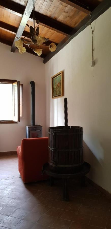 Agriturismo La Mandragola Relais 크로토네 외부 사진