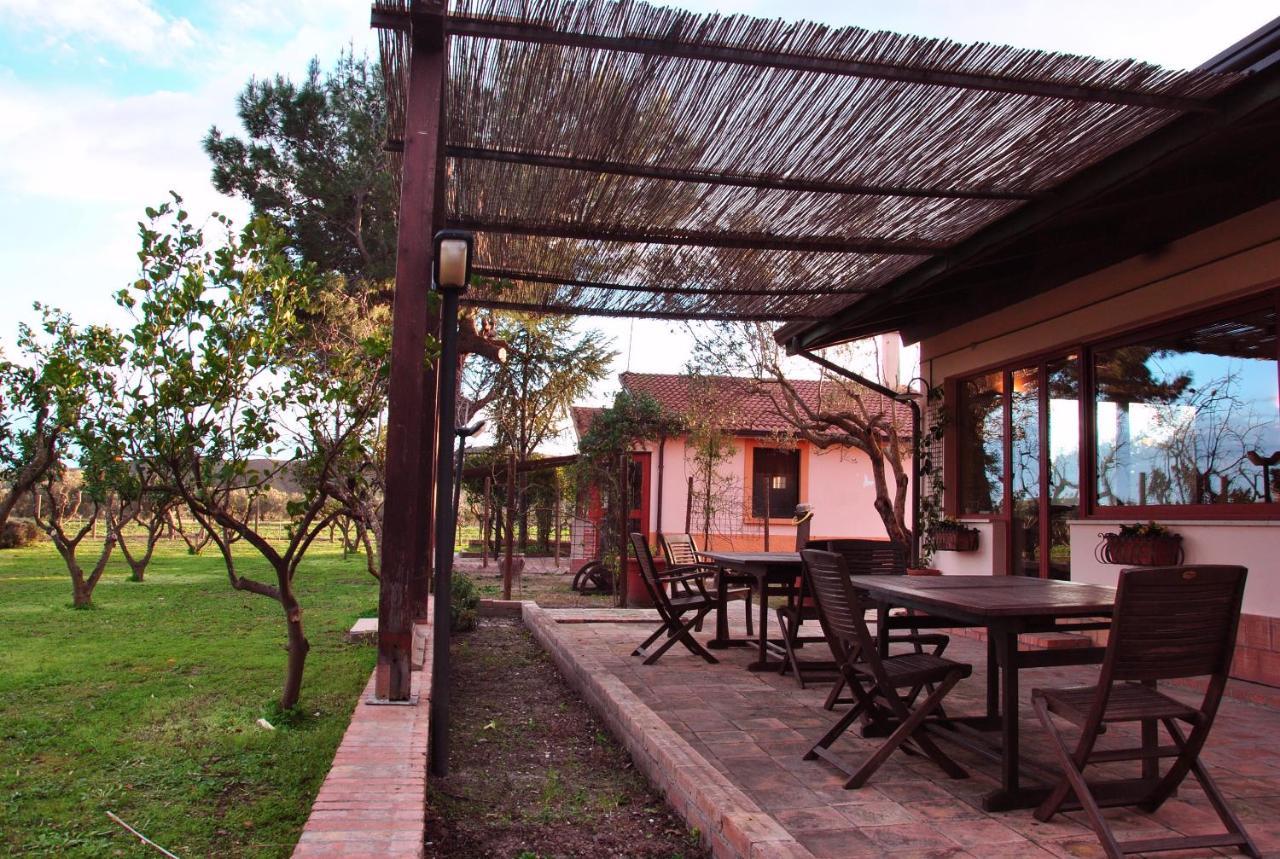 Agriturismo La Mandragola Relais 크로토네 외부 사진